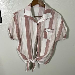 Pink stripped tie not button down